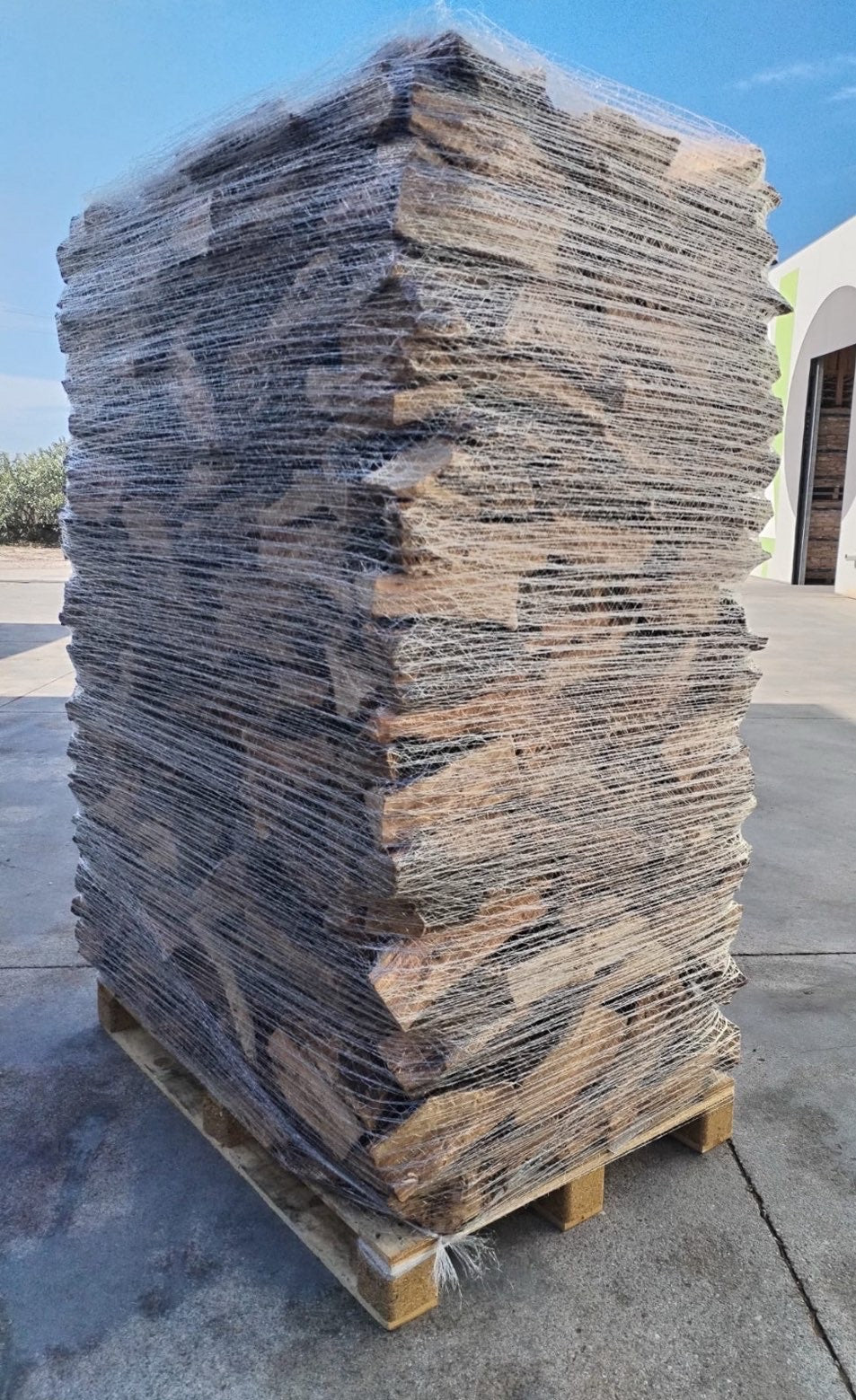 Oliventræs brændetårn 815 kg